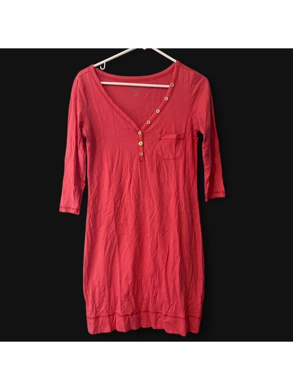 Lilly pulitzer pink long sleeve dress with a relaxed fit size S